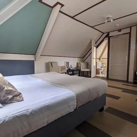 Szálloda De Gravin 3*